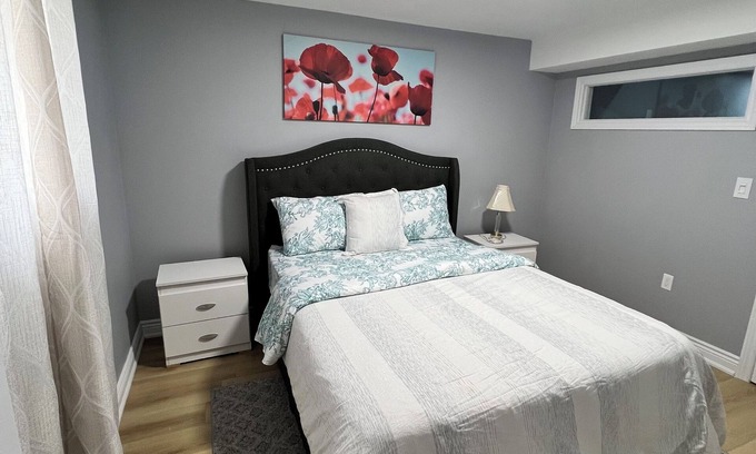 Churchill Meadows House | Brand New Basement Apartment