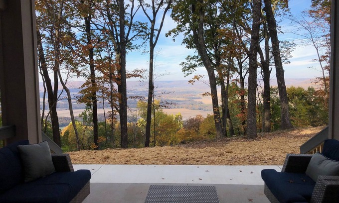 Cooleys Rift House | BRAND NEW! Escape to the Mountain @ Eagle's Nest
