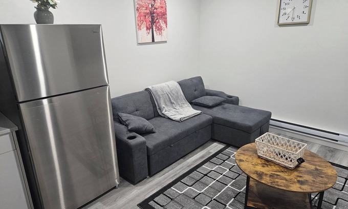 Regina House | Brand new, fully furnished suite in a serene East Regina neighborhood The Towns.