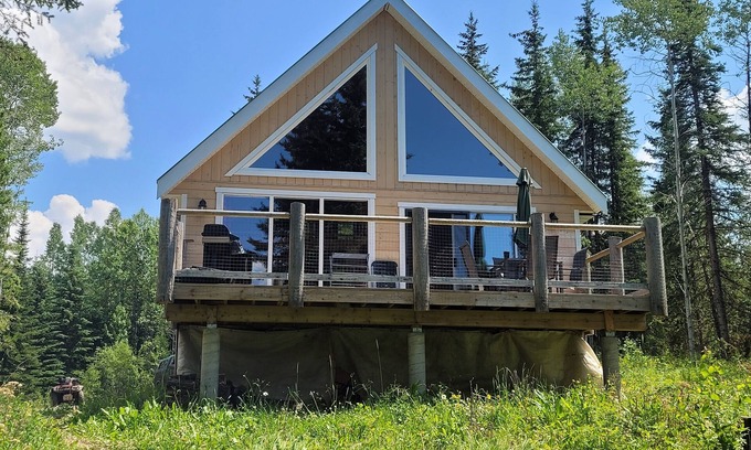Bridge Lake Cabin | Brand new Lakeside Cabin
