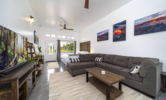 Keaau Apartment | BRAND NEW - Lave Suite - Large Studio Apartment