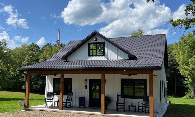 Coudersport House | BRAND NEW~Mimi's Country Cabin~