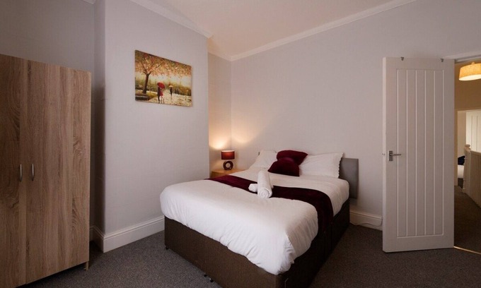 Everton House | Brand-New Oasis | 4 Beds | 5 Mins to Anfield!
