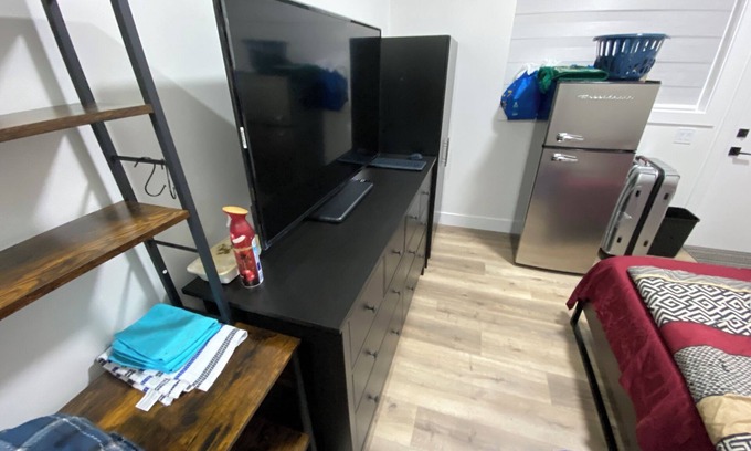 Maple Ridge Apartment | Brand New Studio Suite