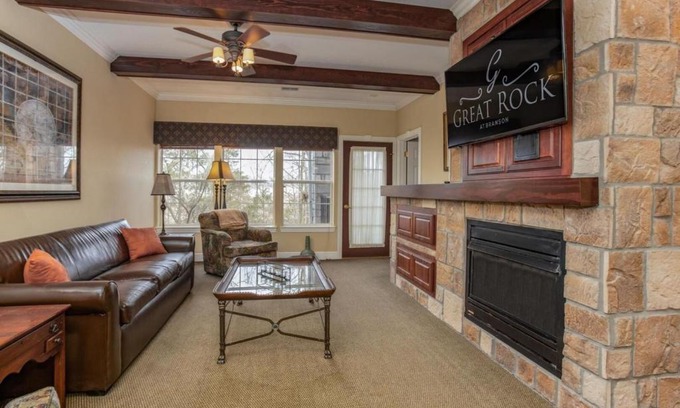 Branson Apartment | Branson's Great Rock Retreat
