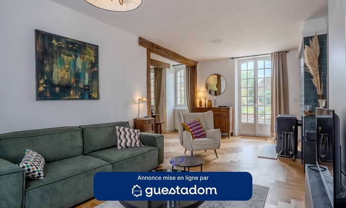 Besse-sur-Braye House | Break en Sarthe - Wifi - Jardin