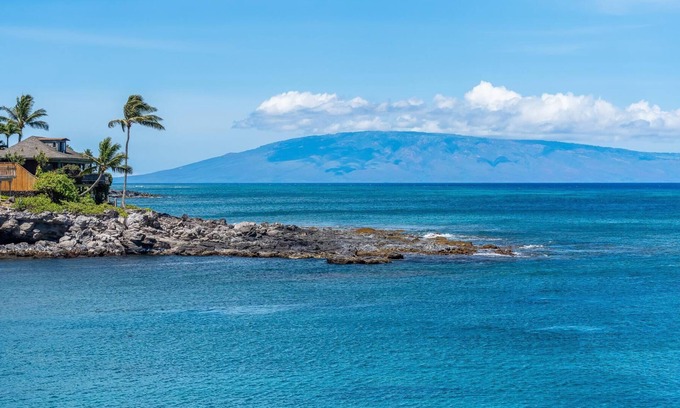 Napili Condo | Breathtaking 1 Bed True Oceanfront Retreat Maui