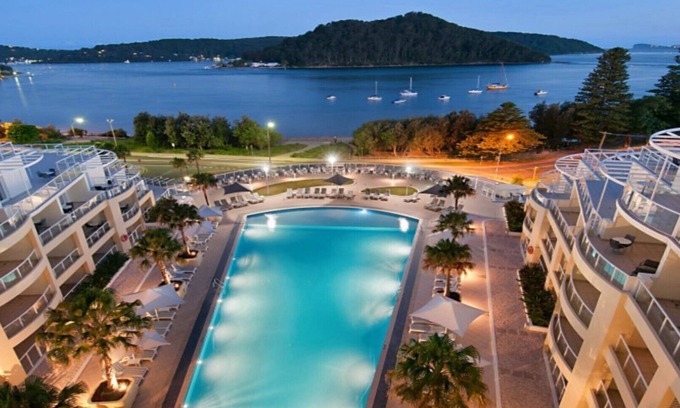Ettalong Beach House | BREATHTAKING - ETTALONG BEACH RESORT