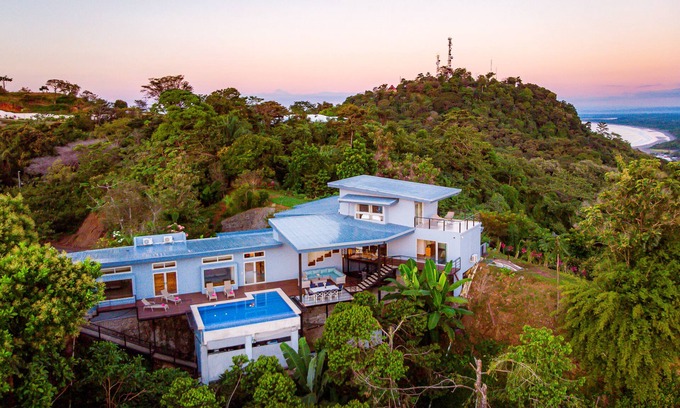 Valle Pura Vida Villa | Breathtaking Ocean View Villa, Monkeys Daily, Private Gated Development