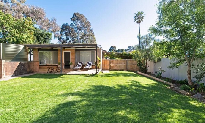 Willunga House | Brewers Haus Mainstreet Willunga 2 bdrm, sleeps 4