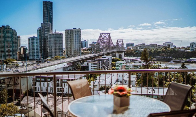Kangaroo Point Apartment | Bridgewater Apartments