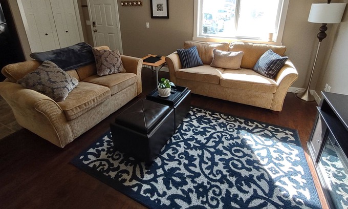 Grande Prairie House | Bright 2 Bedroom Basement Suite