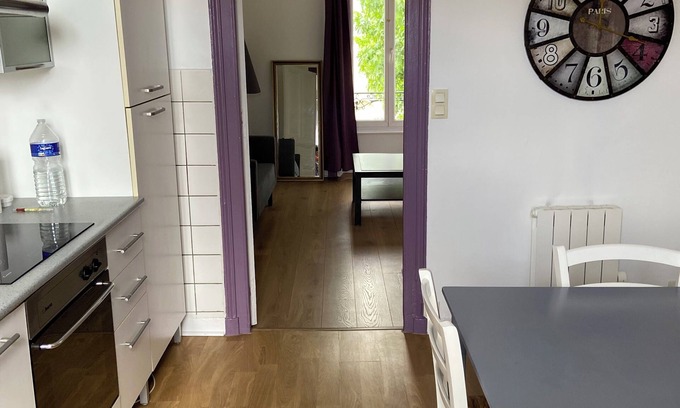 Vannes Apartment | Bright 2-room apartment 10 minutes' walk from port, station and town center