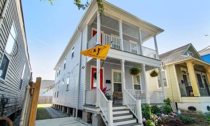 Mid-City House | Bright and spacious Mid-City home, perfect for families or couples.