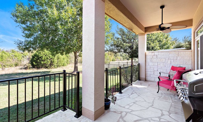 Georgetown House | Bright and Sunny Home in Beautiful Sun City Texas!