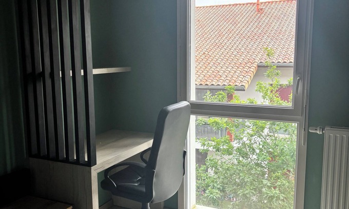 Lahonce Apartment | Bright apartment 15 minutes from Bayonne