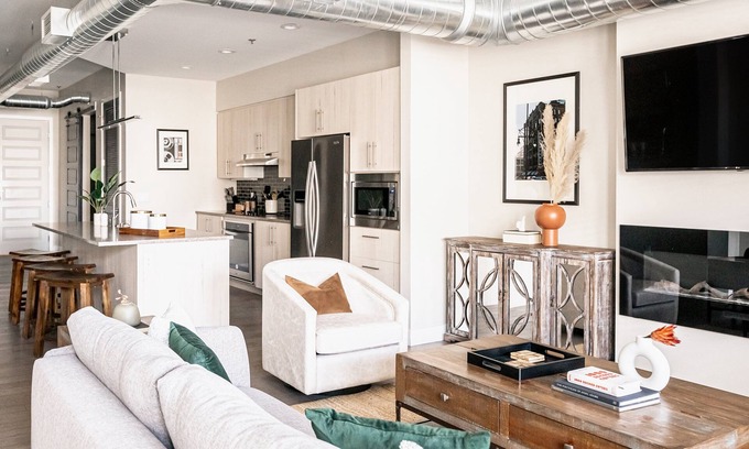 River North Art District Condo | Bright & Breezy | RiNo Art Lofts