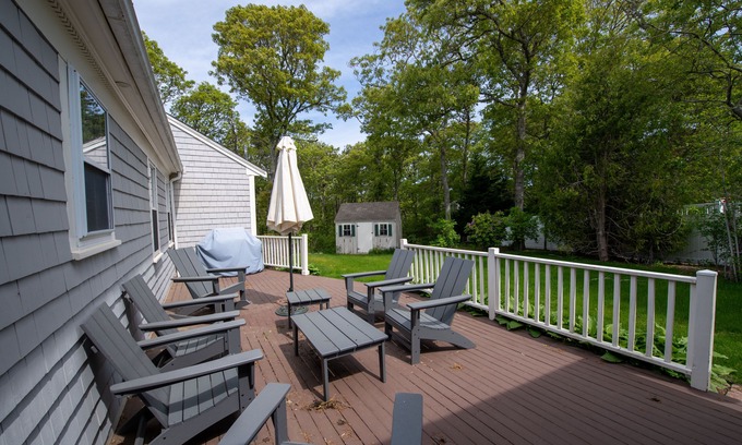 Harwich Port House | Bright & Cozy Harwich Getaway near Beach & Trails