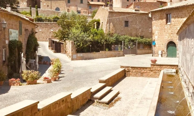 Tuscania Apartment | Bright family apartment in the historic center of the Etruscan necropolis