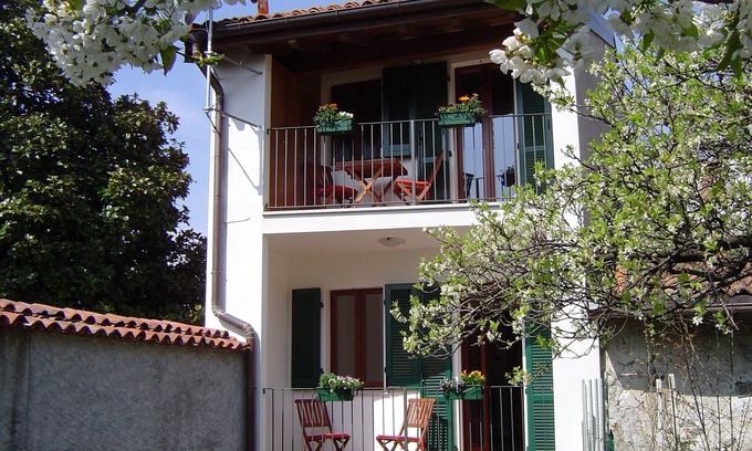 Pallanza House | Bright house near the lake