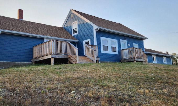 Church Point House | Bright, spacious Acadian Home with country views and in reach of Acadian Shores!