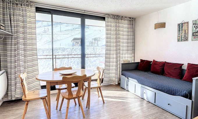 Villarembert Apartment | Bright Studio in Central Villarembert · Balcony with Slope Views · Pool Access · Ski-In/Ski-Out