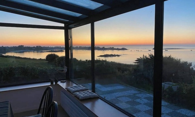 Kerlouet Villa | Bright villa with breathtaking ocean views.