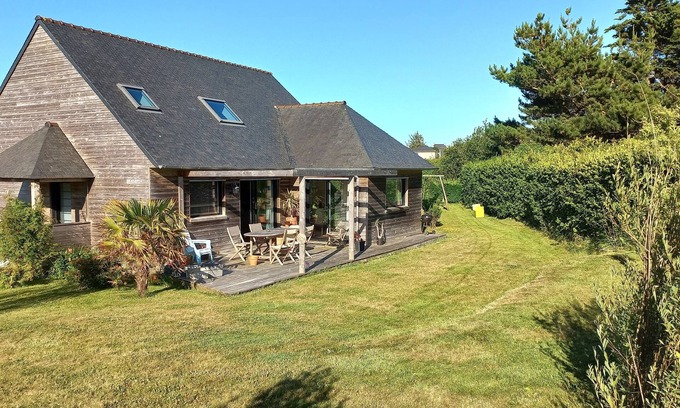 Lampaul-Plouarzel House | Bright wooden house 5 minutes from the beach