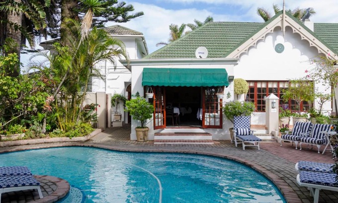 Summerstrand House | Brighton Lodge - #Solar Energy #No Loadshedding