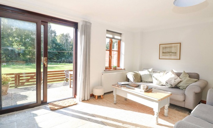 Irstead Cottage | Brimstone