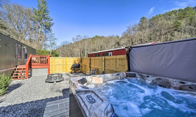 Whittier House | Bring a Pet: Smoky Mtn Vacation Rental w/Yard!