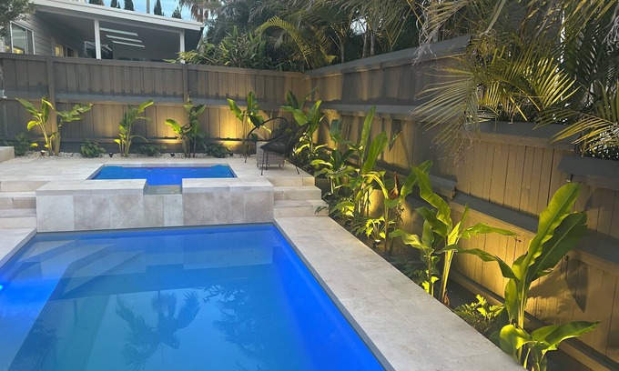 Narrabeen House | Bring the surfboards. Bring the fishing rods. Bring the family!