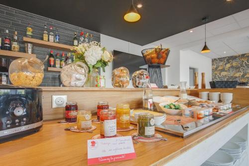 La Neuvillette Hotel | Brit Hotel Reims La Neuvillette