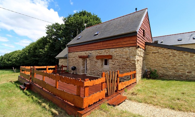 Rosporden House | Brittany cottage "Tal ar Galonn" 4 to 10 people, welcome to the riders
