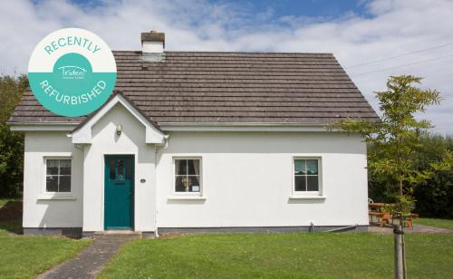 Brittas Bay House | Brittas Bay Holiday Village No 32 by Trident Holiday Homes