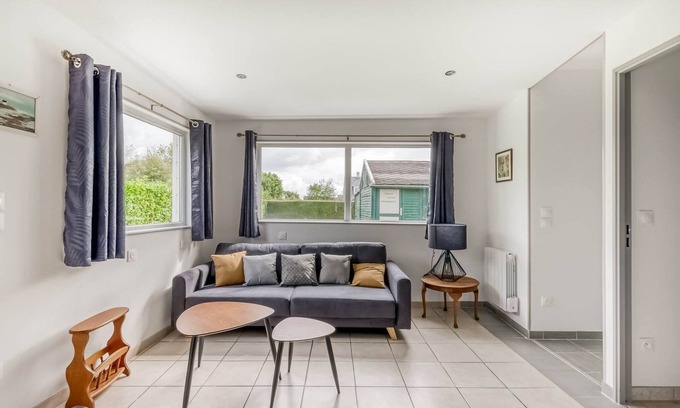 Tracy-sur-Mer House | Bronte’s Coastal Retreat