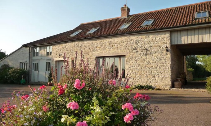 Glastonbury House | Brook Cottage