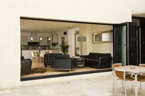 Bristol Old City House | Brooks Guesthouse Bristol