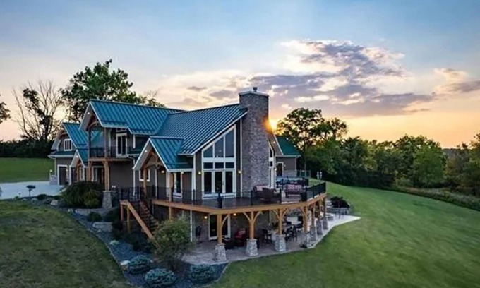 Brookville House | Brookville Ridge - Gorgeous Lake Home w/Pool, Putting Green, Game Room