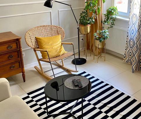 Katowice Apartment | Bruno Taut Apartment & parking
