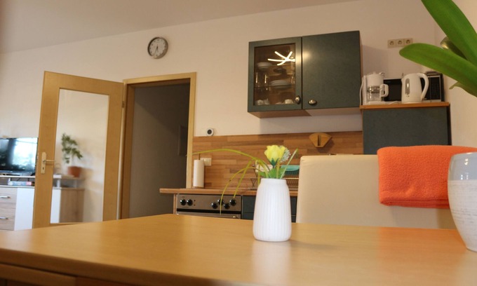 Neundorf Apartment | Brunow vacation apartment "Paula" At home in nature