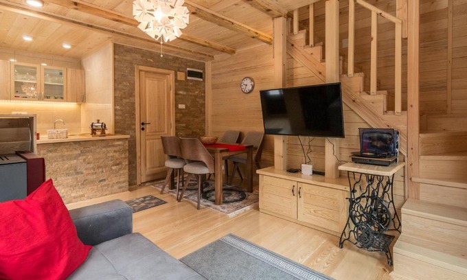 Kremna Ski Chalet | Brvnara Ljubomir, planina Tara, Kaludjerske Bare