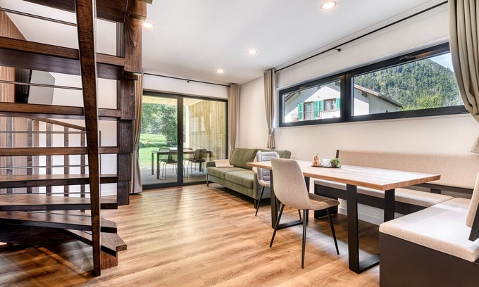 Loruns Ski Chalet | Bsundrix Tiny Homes