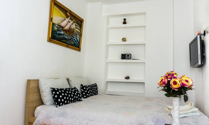 Bucharest City-Centre House | BUCHAREST CENTER- PRIVATE ROOM#4 FREE WiFi
