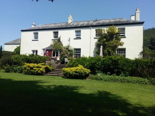 Sidmouth Bed & Breakfast | Buckley Farmhouse B & B