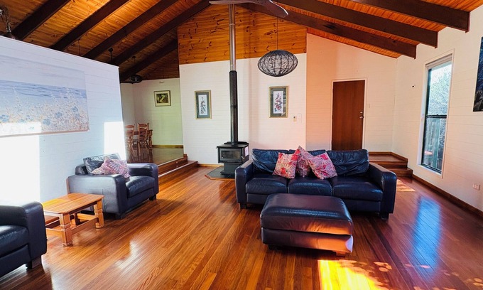 Buddina House | Buddina Beach Cabin