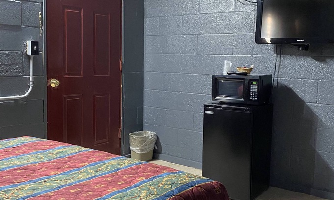 Mineola Hotel | Budget Inn