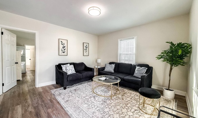 East Durham Condo | Budget studio in the heart of Durham