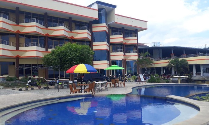 Parepare Hotel | Bukit Kenari Hotel & Restaurant