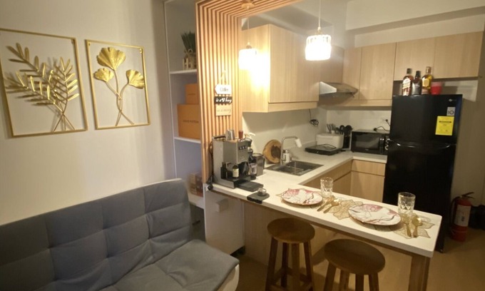Quezon City Condo | Bungad Pad MNL